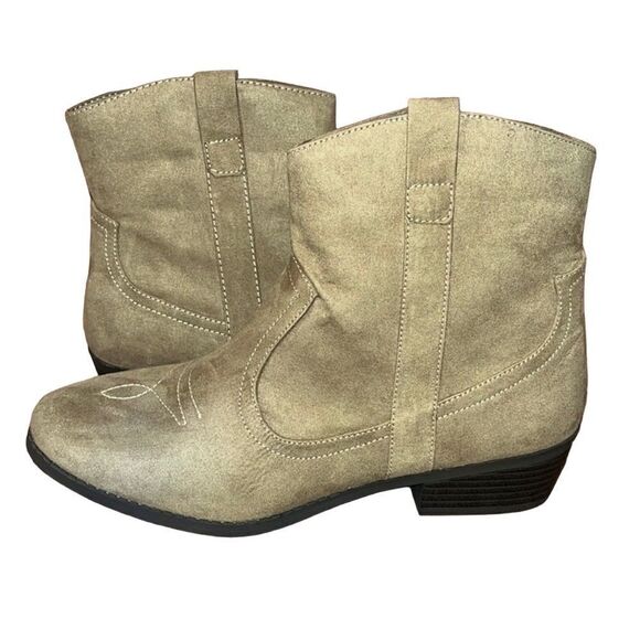 The Children's Place Faux Suede Cowgirl Booties - Picture 1 of 9